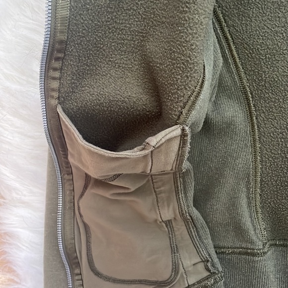 Lululemon Radiant Jacket - Picture 5 of 13